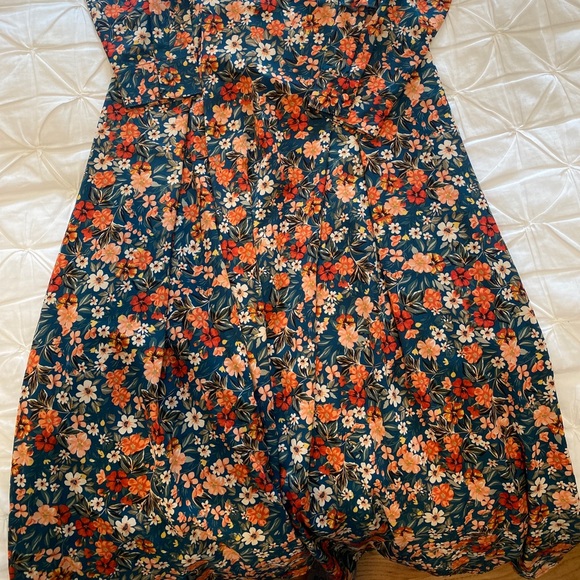 Ivy City Co Naomi Dress - Picture 8 of 11